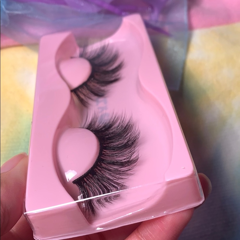 💜HP⭐️VIXEN mink💅🏾eyelashes - Picture 3 of 8